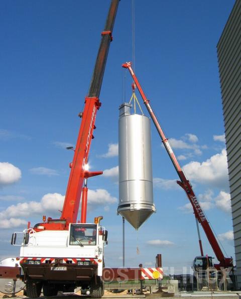 Levage silo de granulés thermoplastiques