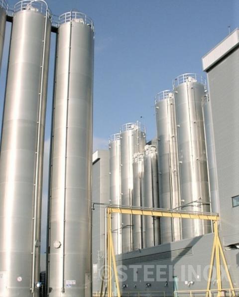 Silos 100 à 250 m3 pour stockage craie et poudres PVC Normandie